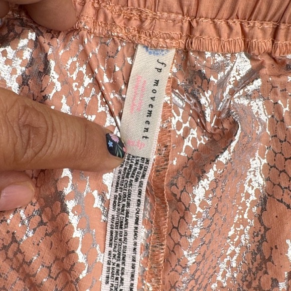 FP Movement Shapeshifter Coral Running‎ Shorts Drawstring Waist Athletic Gym XS - Picture 5 of 7